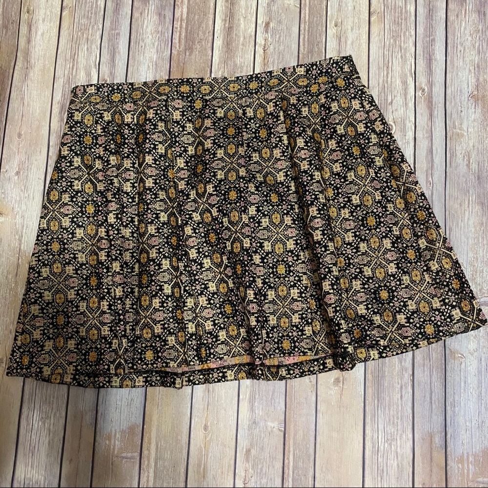 F21+ Gold Metallic Skirt with Pockets Plus Size 16